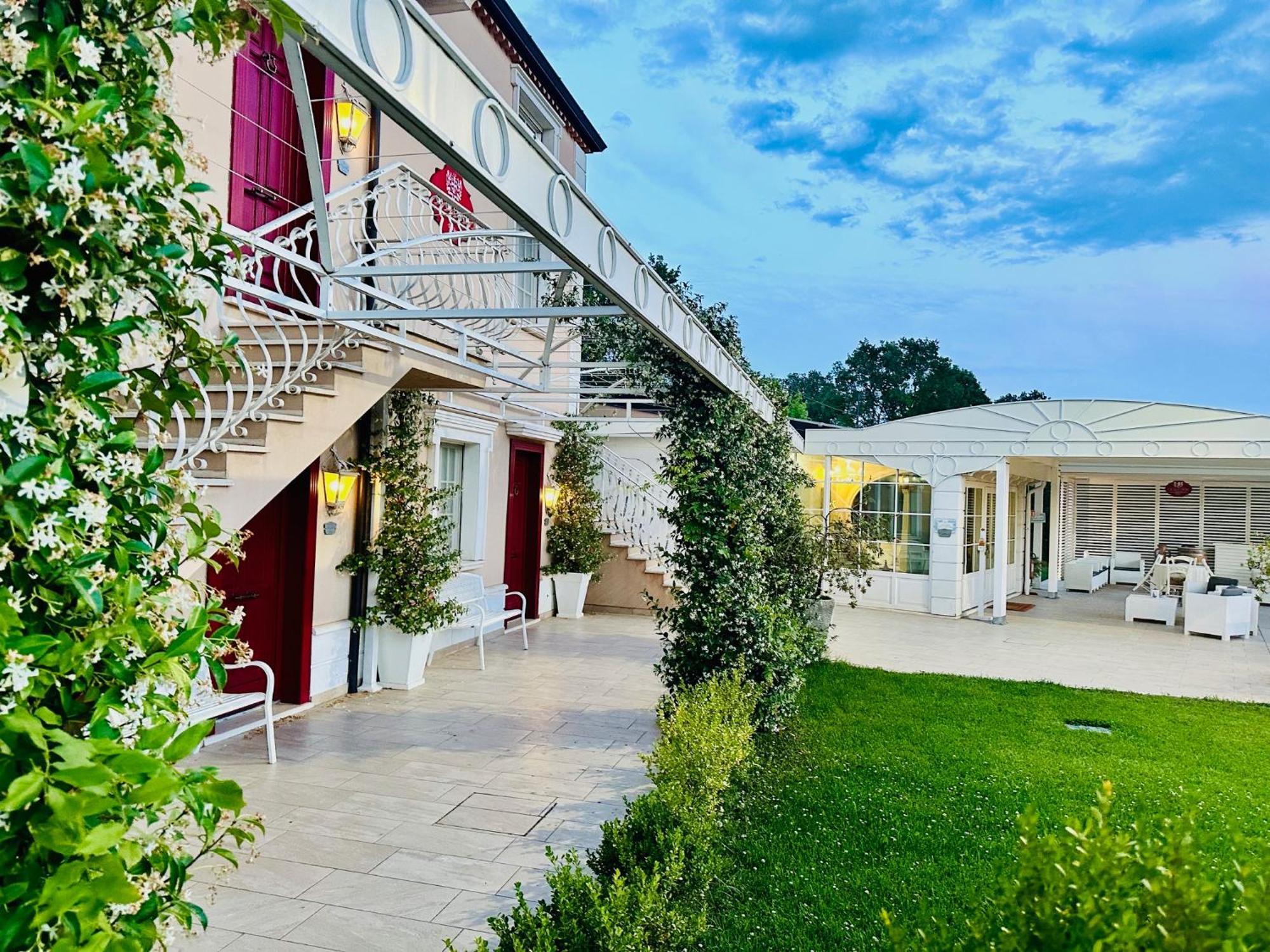 Ca' Del Conte - Maison De Charme Padula Exterior photo